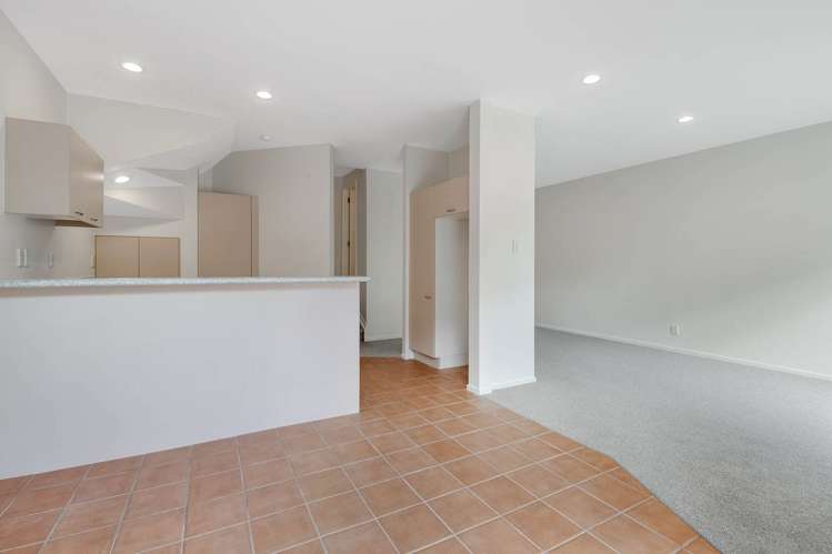270 Sunset Road Windsor Park_11