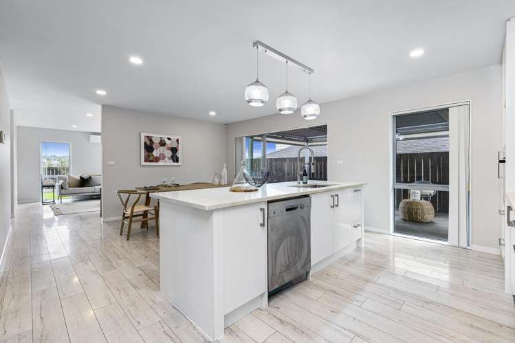 28 Hetherington Road Ranui_7