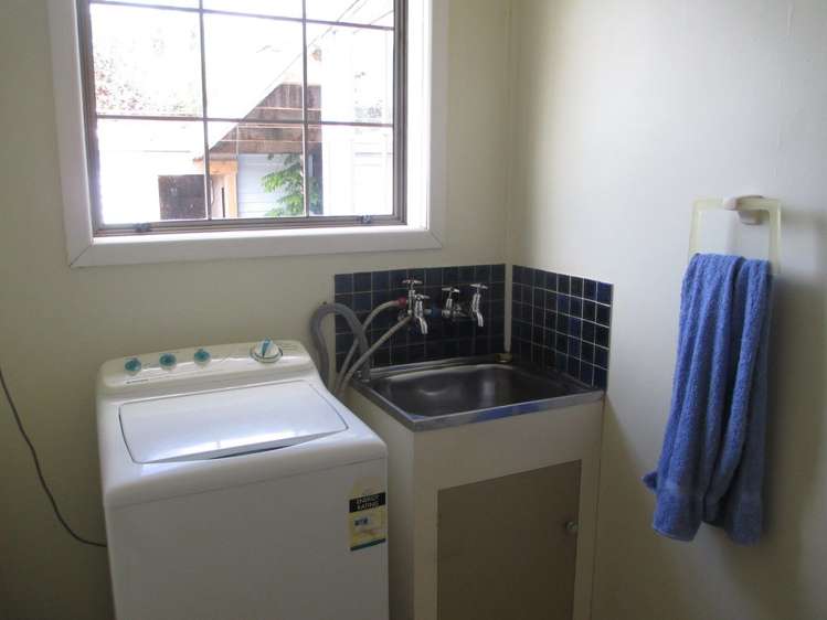 869 Tahakopa Valley Road Catlins Surrounds_16