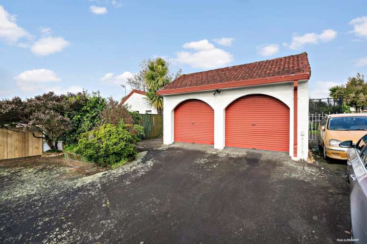 2/17 Diorella Drive Clover Park_1