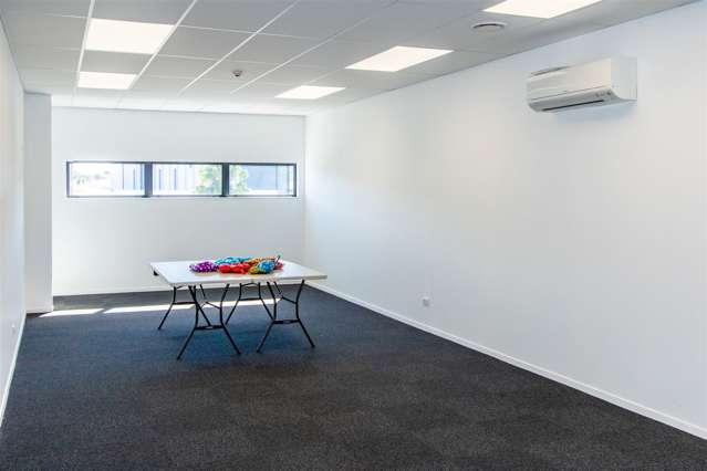 Office 3A/15 Central Boulevard Silverdale_2