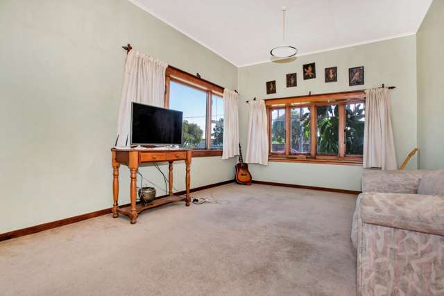 16 Albert Street Te Hapara_3