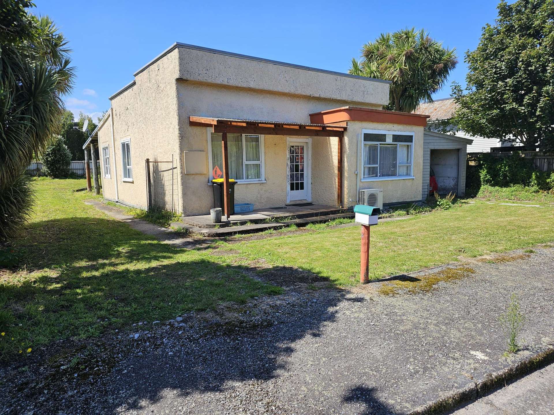6 The Esplanade Westport_0