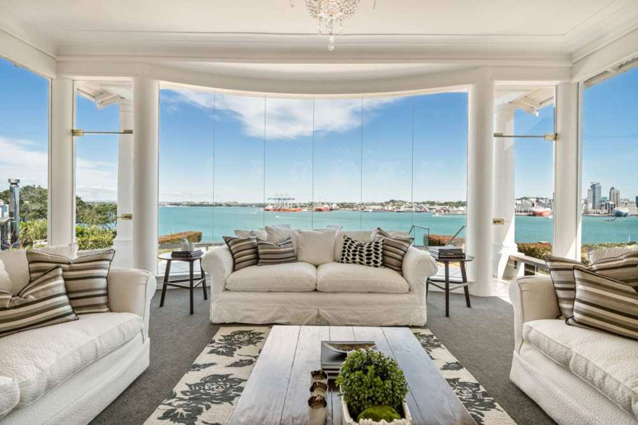 The villa with the best view of Auckland (and America's Cup)