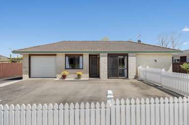 1/4 Pukeko Place_3
