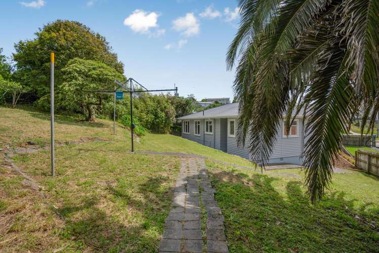 26 York Place Cannons Creek_12