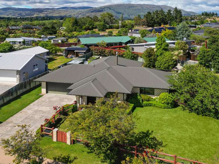 51 Frye Crescent Albert Town_49