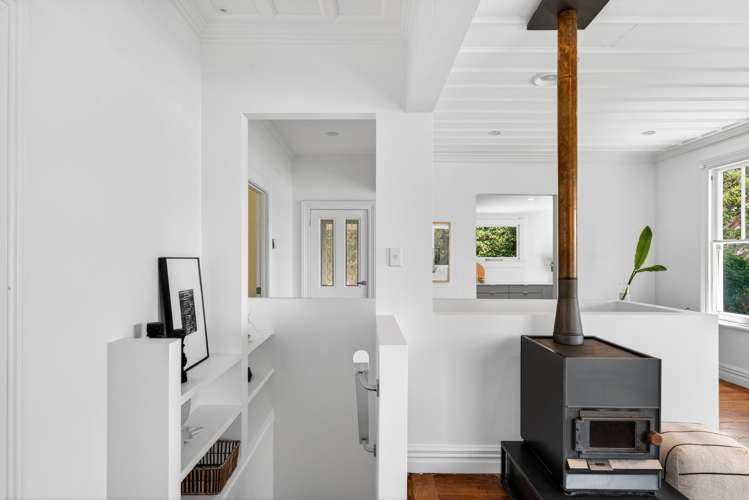 1 Denholm Road Hospital Hill_17