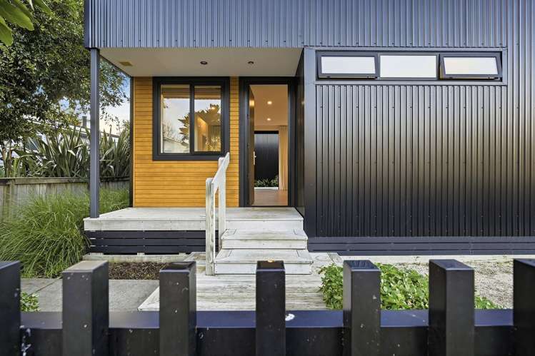 59A The Circle Manly_5