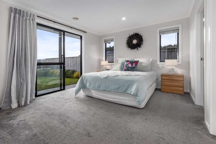 19 Schooner Drive Whitby_14