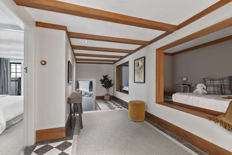 20 Seabreeze Road Narrow Neck_21