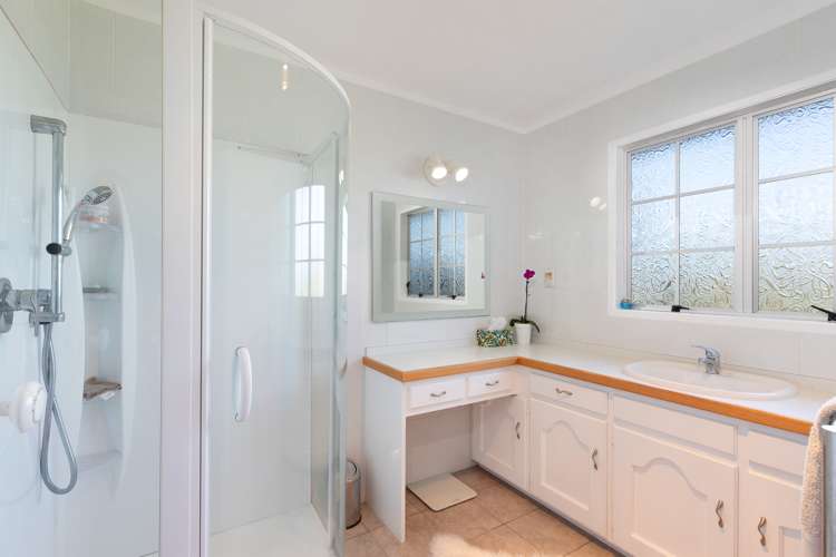 303 Port Albert Road Wellsford_16