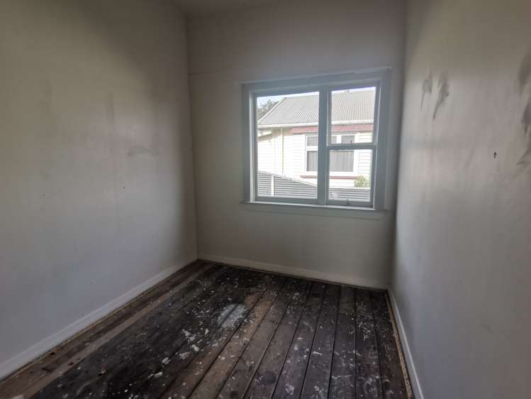 28 Park Street Hokitika_12