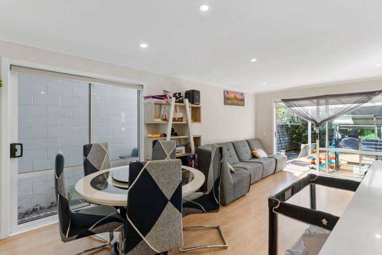 80 Arrowsmith Drive Flat Bush_12