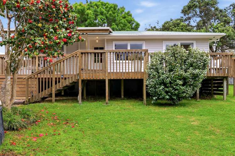 34 Fairclough Road Beach Haven_15