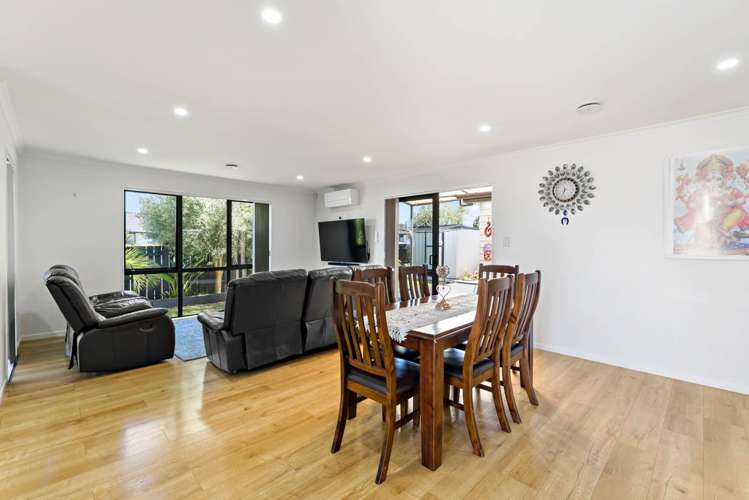 11 Castlepoint Avenue Takanini_4