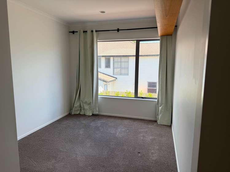 12 Figaro Crescent Takanini_10