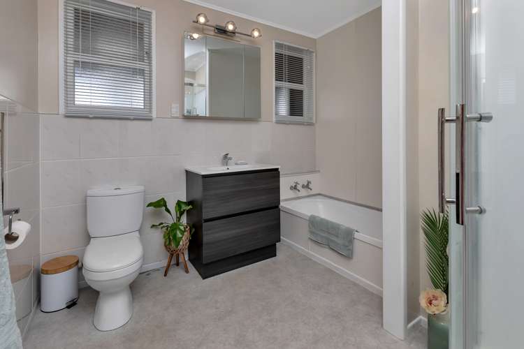 25 Wilson Avenue Avenues_17