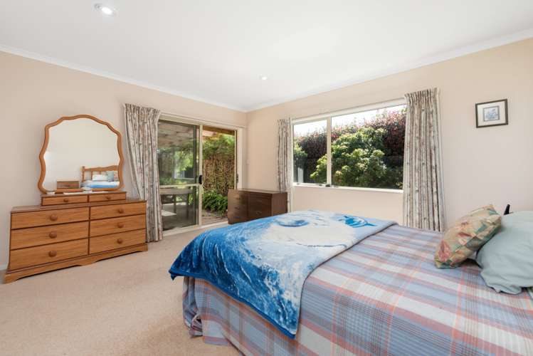 8 Hudson Grove Papamoa_11