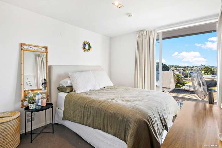 6x/435 New North Road Kingsland_5