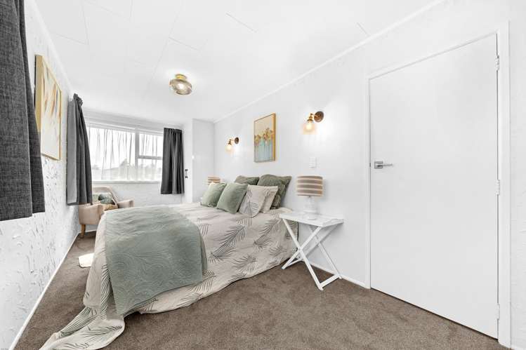 5 Convair Crescent Mangere_12