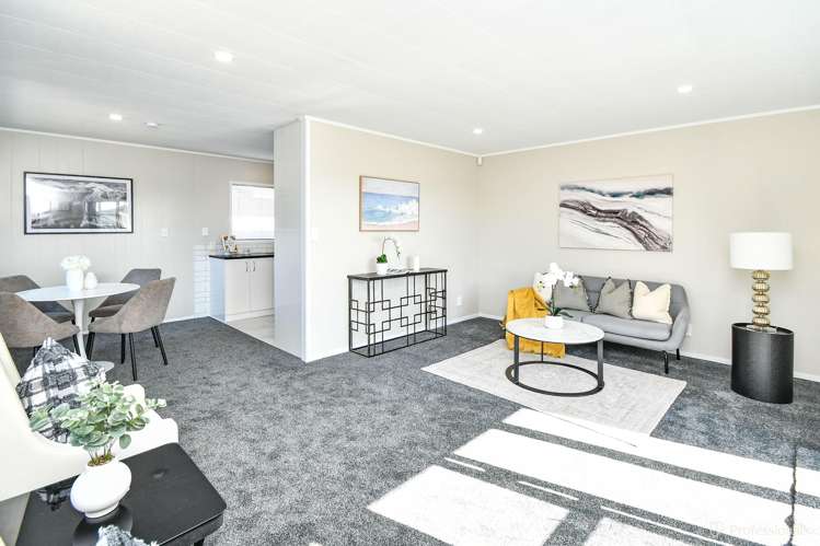 1/11 Bundena Place Clendon Park_7