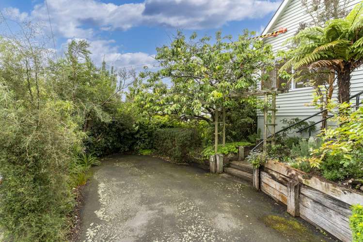 61 Frame Street North East Valley_23