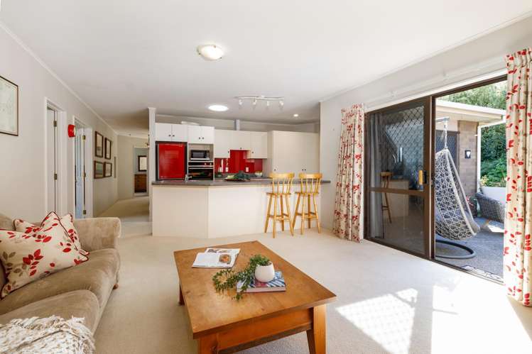 16 Springswood Grove_0