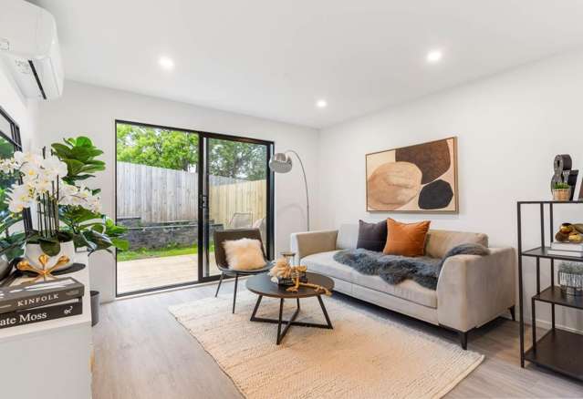 6 Peara Place 11401_2