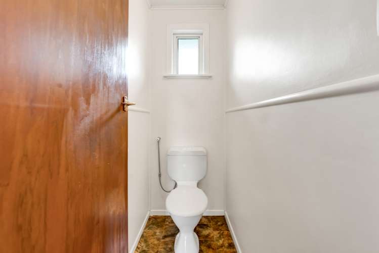 38 Cowling Road Hurdon_21