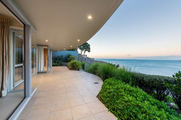 52 Seacliffe Avenue Belmont_13