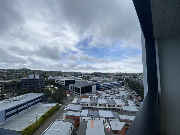 914/20 Park Ave Ellerslie_12