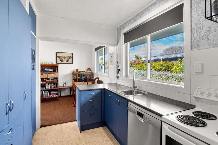 15 Barrett Street Westown_8