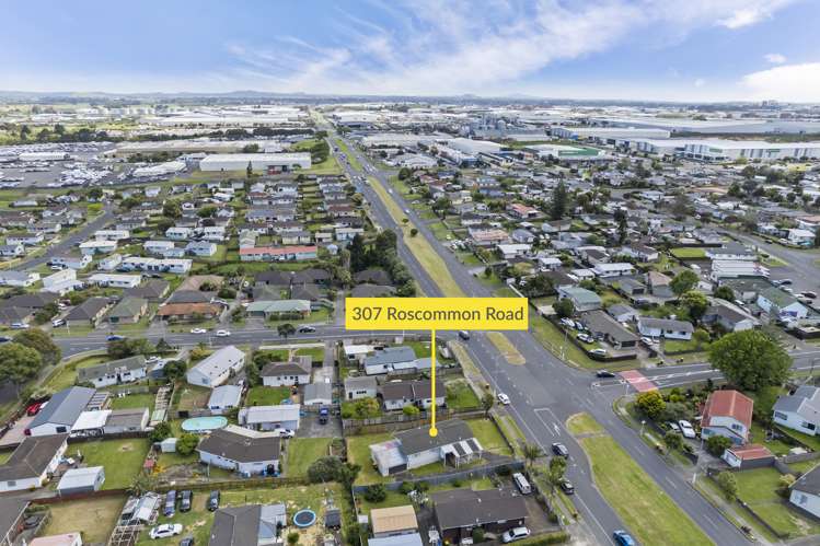 307 Roscommon Road Clendon Park_25