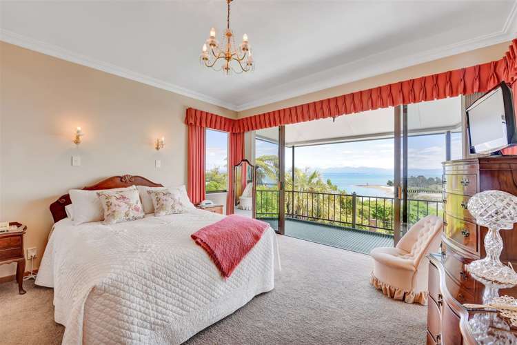 11 Richardson Street Britannia Heights_24