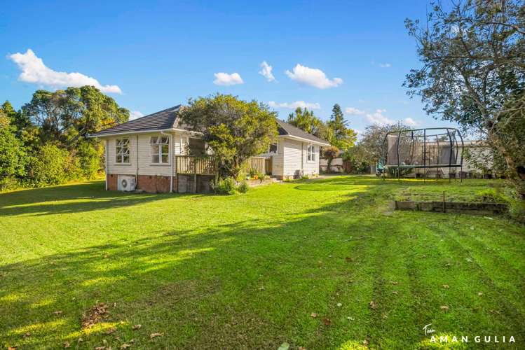 53 Glengarry Road Glen Eden_21