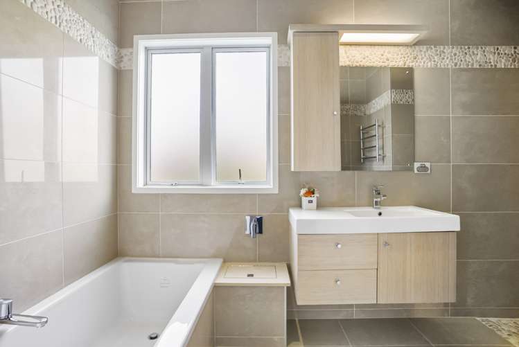 1 Tui Brae Beachlands_8