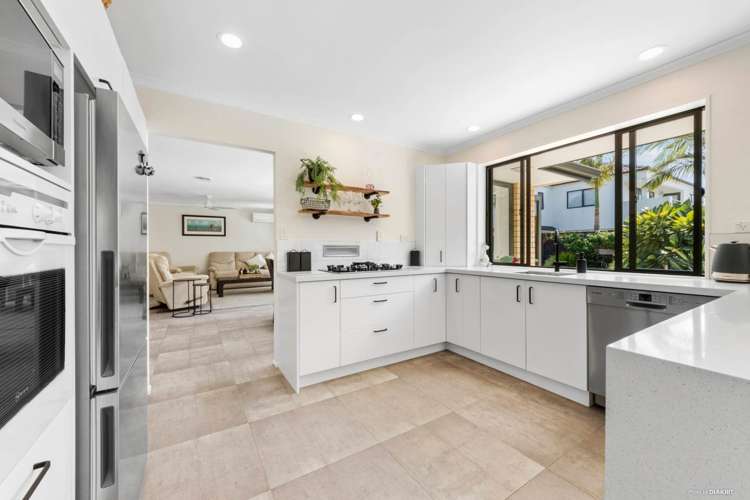 12 Piriti Drive Te Atatu Peninsula_8