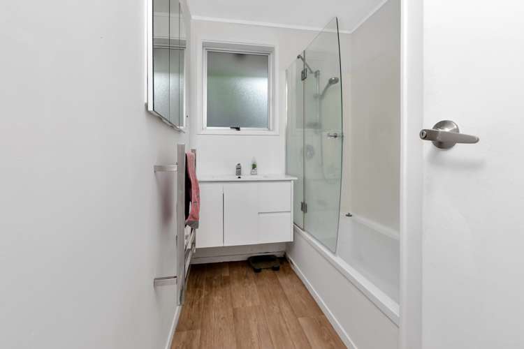 6 Friendship Place Onerahi_14