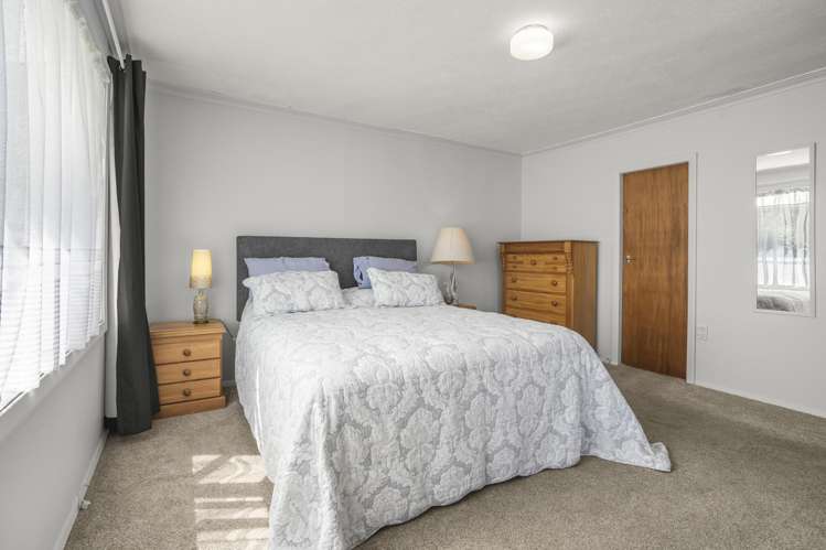 1a Troon Crescent Boulcott_14