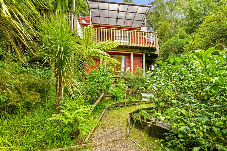 2 Janet Place Laingholm_22