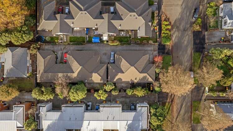 16c Defoe Place Waltham_23