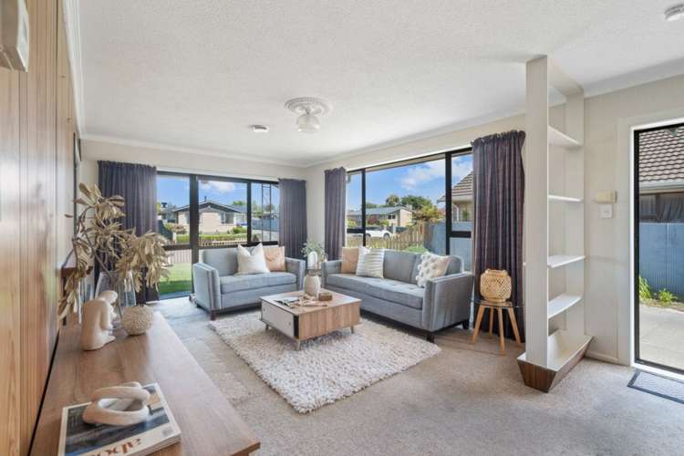 53 Oriana Crescent Hornby_11