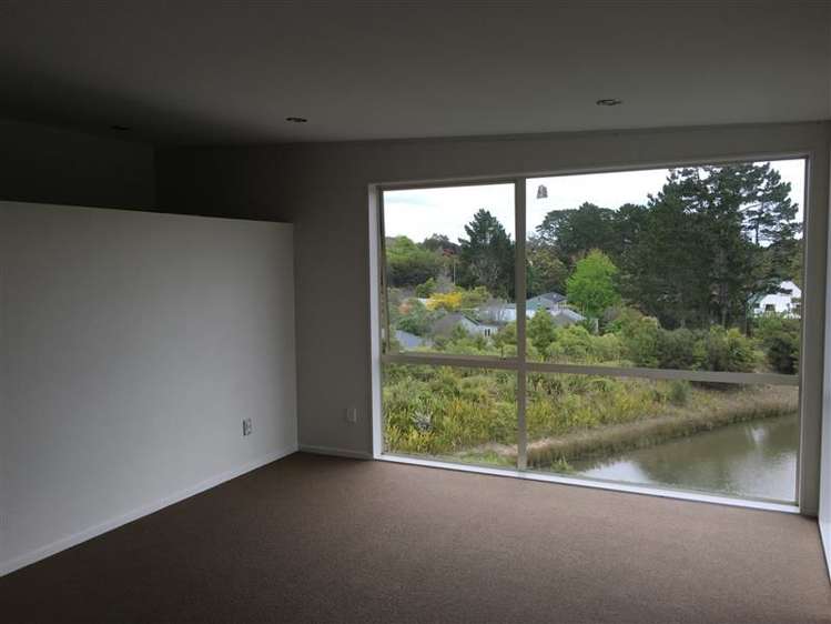 8 Lakeridge Close Northcross_6