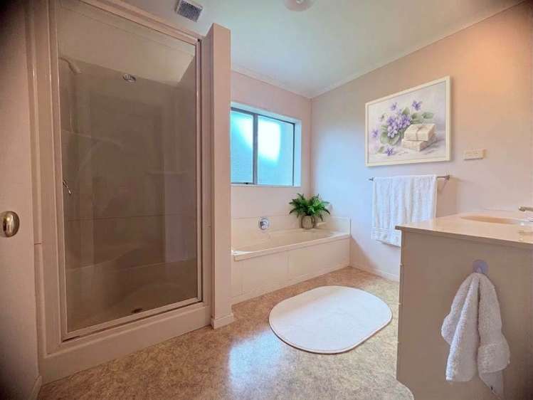271 Frost Road Onewhero_5