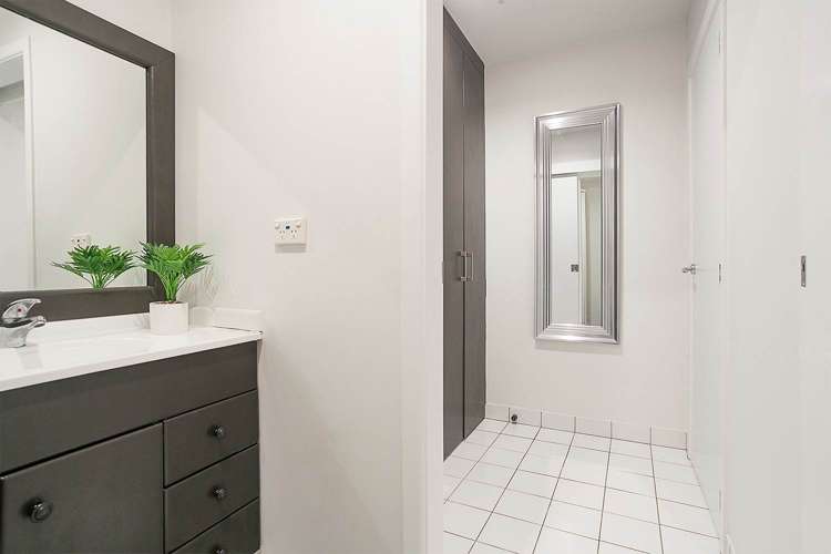 1g/4 Lorne Street Auckland Central_10