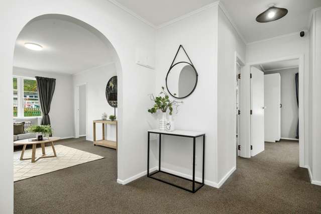 1/1 Strand Crescent Naenae_2