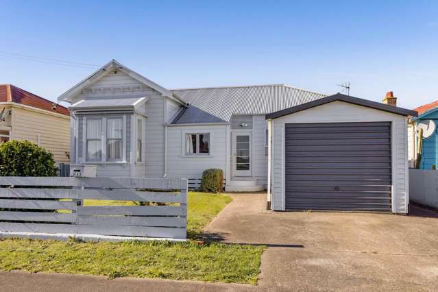 Charming Villa in Prime CBD Location