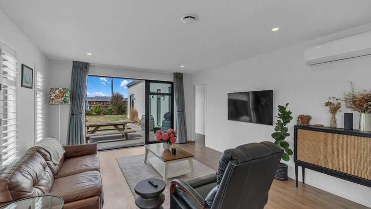 13 John Raven Lane Woodend_9