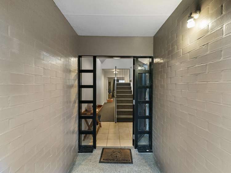 48 Earnslaw crescent Flat Bush_1